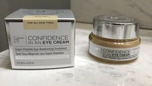 It Cosmetics Confidence in an Eye Cream. New in box, 0.5 oz.